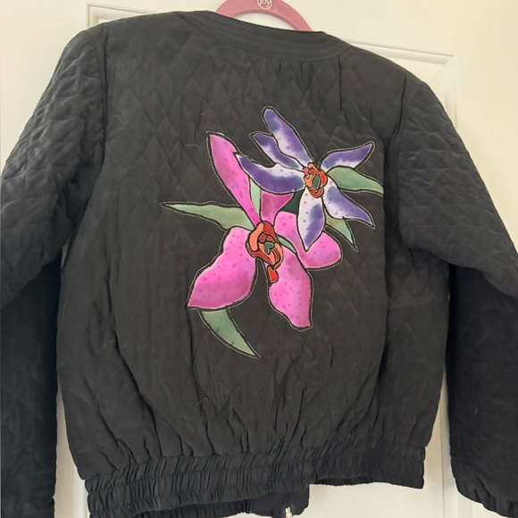 BOGO 🔥🌞Vintage Silk Scapes Floral Embroidered Black Jacket w/Scarf - Picture 5 of 10